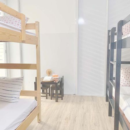 Backpackers' Hostel Taoyuan Airport Екстер'єр фото